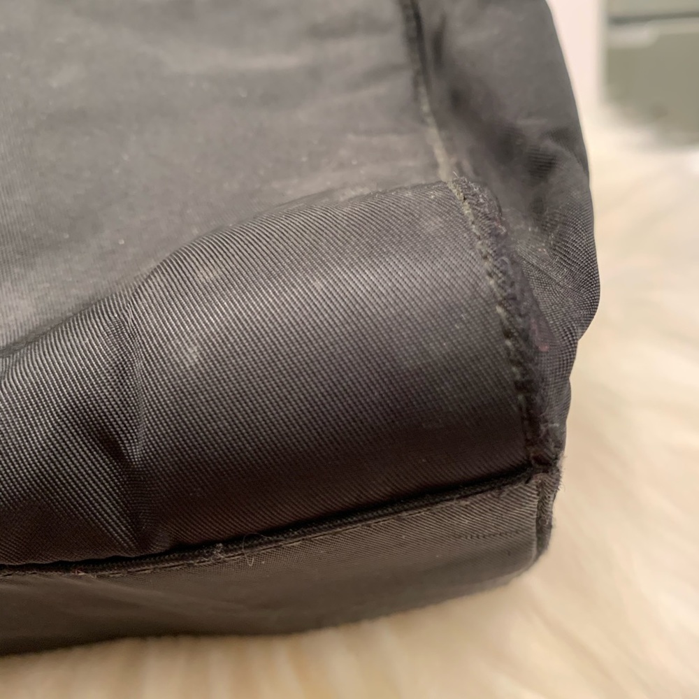Authentic Prada Chain bag - Picture 8 of 14